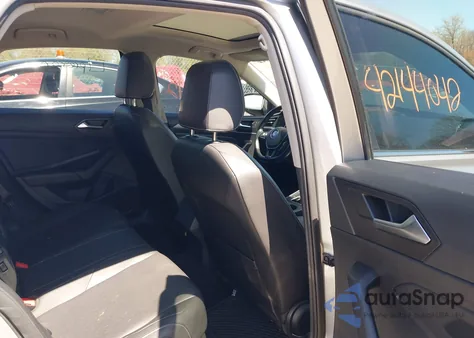 2019 Volkswagen Jetta 1.4T R-Line/1.4T S/1.4T Se из США, поврежденный, VIN 3VWCB7BU3KM174206